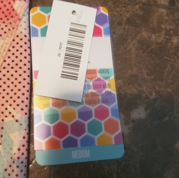 Lularoe Capri Workout Leggings Jade M NWT - Picture 3 of 8